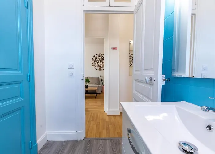 F2 Av Thermale Шамальер